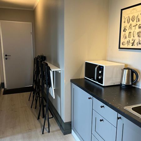 The Greyhouse "Small Apartment" Hofn Ngoại thất bức ảnh