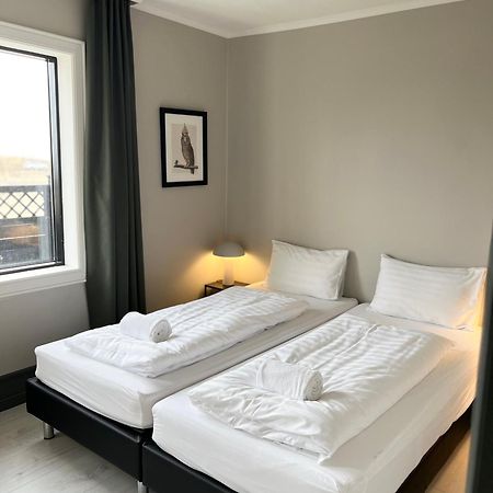 The Greyhouse "Small Apartment" Hofn Ngoại thất bức ảnh
