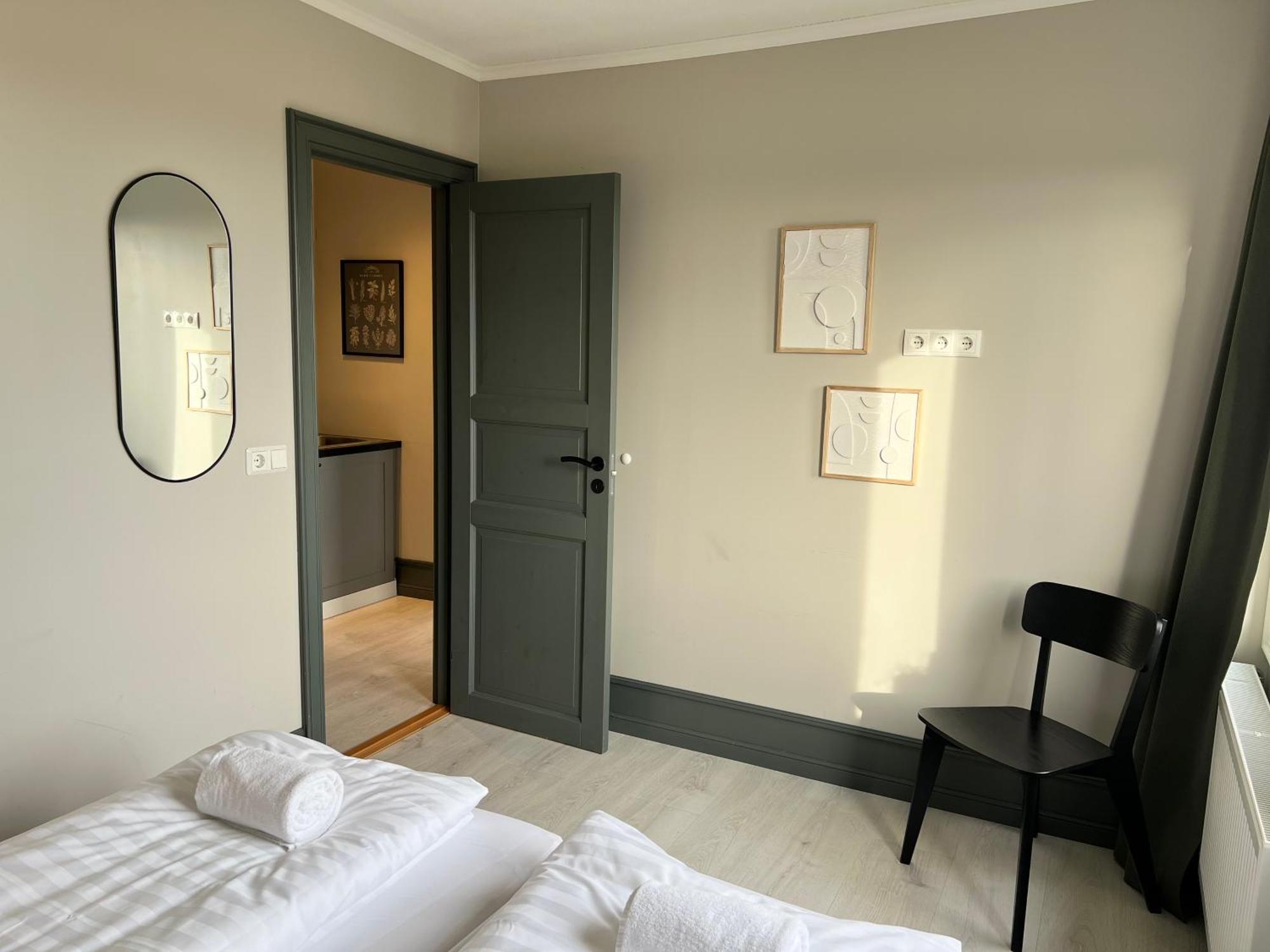 The Greyhouse "Small Apartment" Hofn Ngoại thất bức ảnh